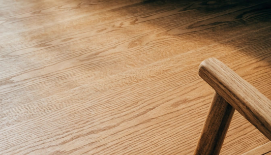 What Does Teak Wood Look Like? A Simple Guide to Teak Color and Grain