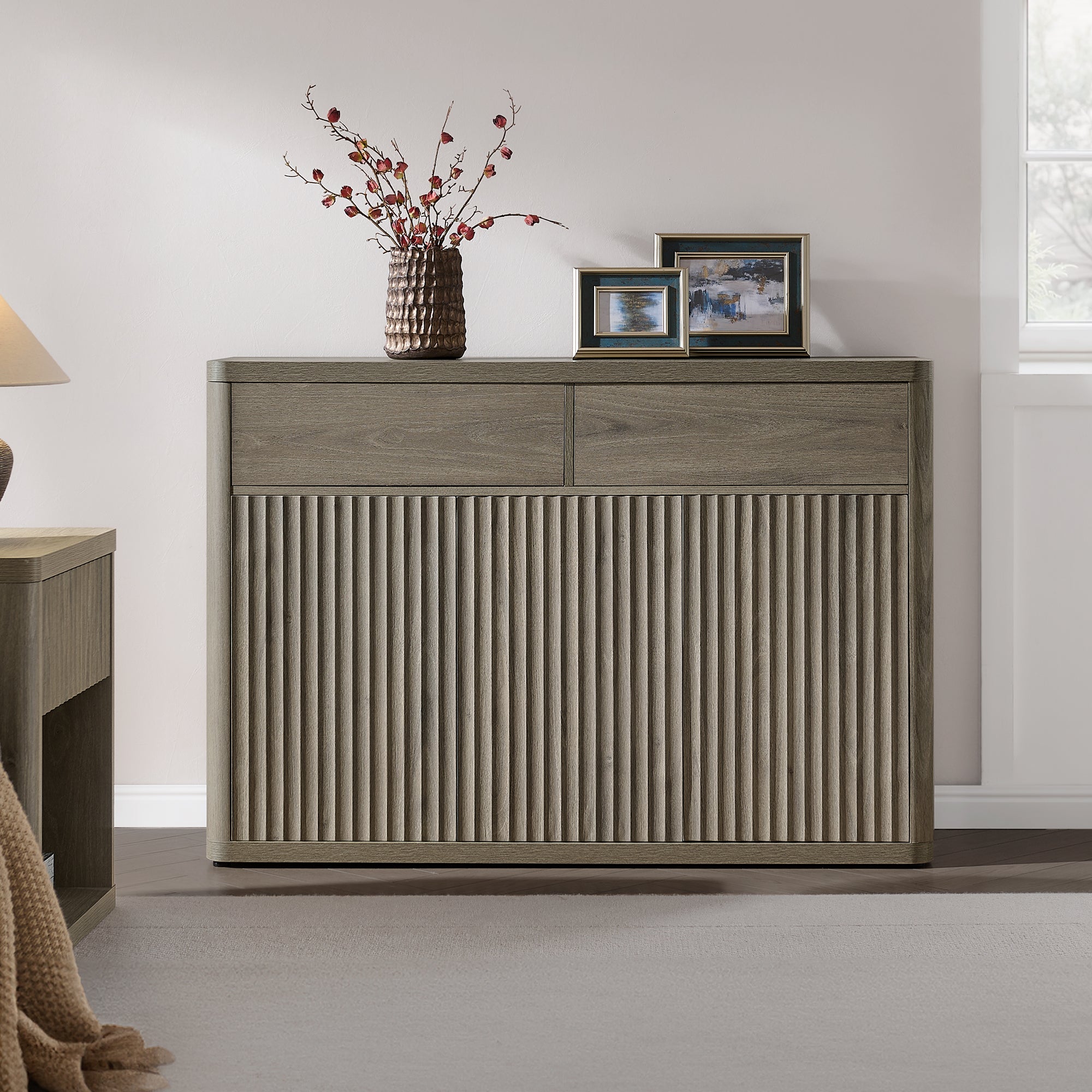 Cas Sideboard Cabinet, Fluted Style