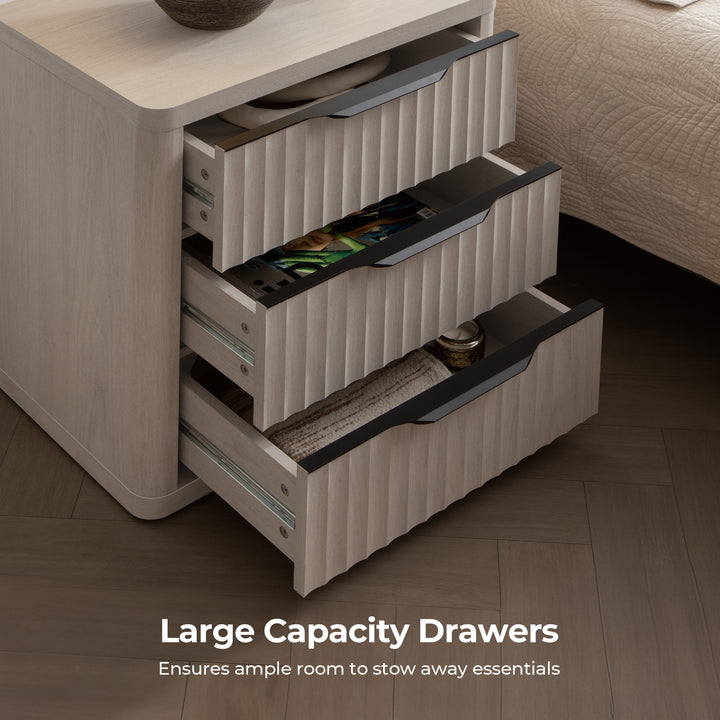 Cas 7-Drawer Dresser and 3-Drawer Nightstands Set