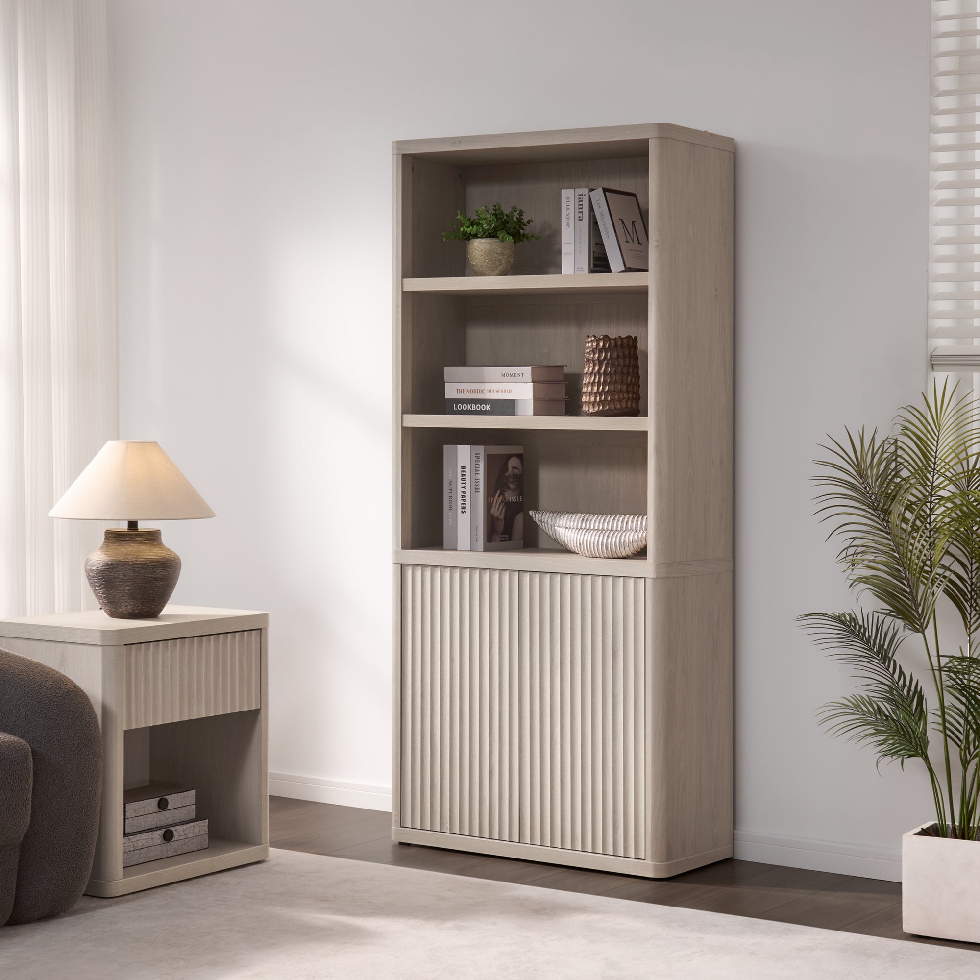 Cas Bookcase with 2 Doors