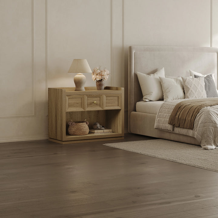 Helio Side Table, 31 Inch Wide