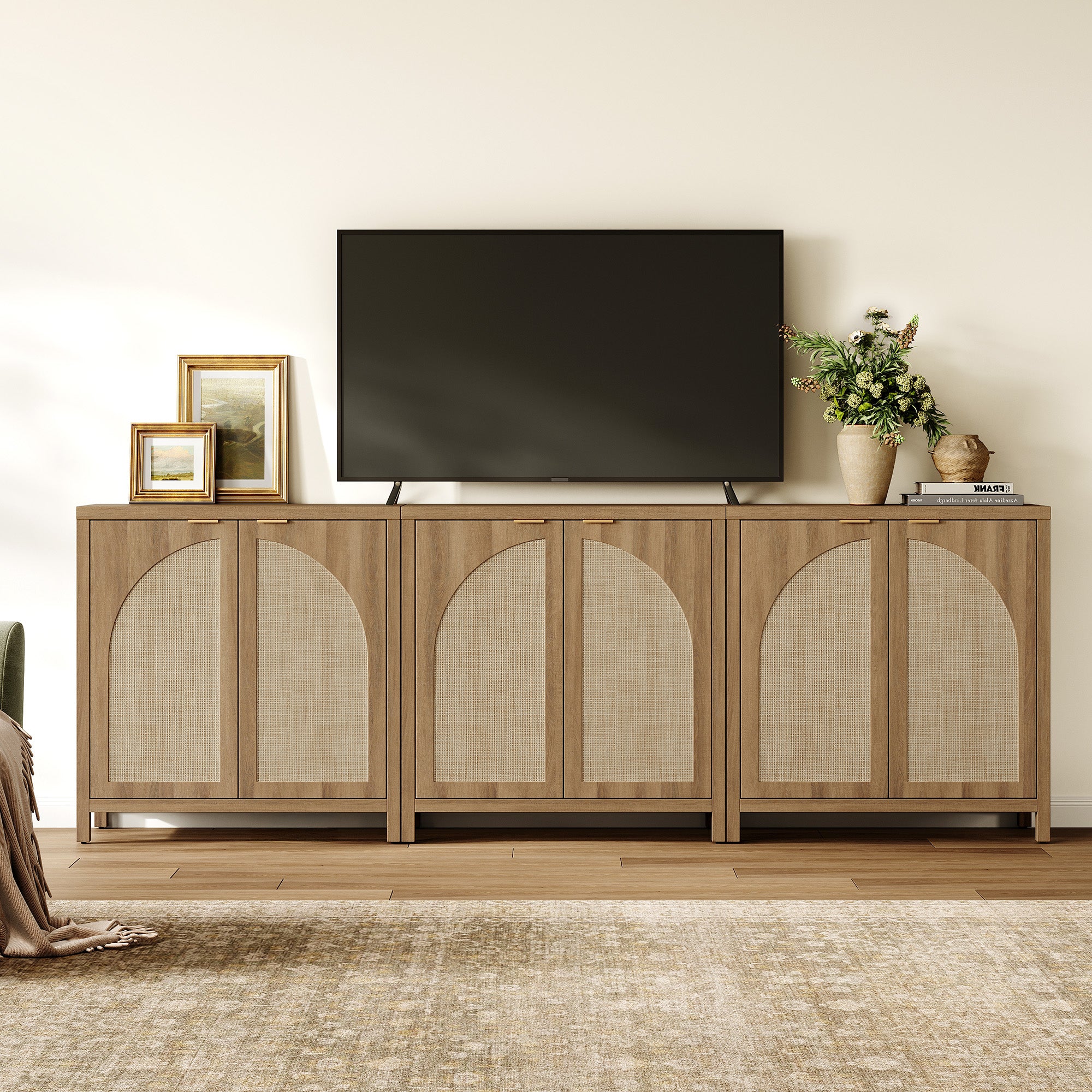 Savanna Cabinet with Arched Doors