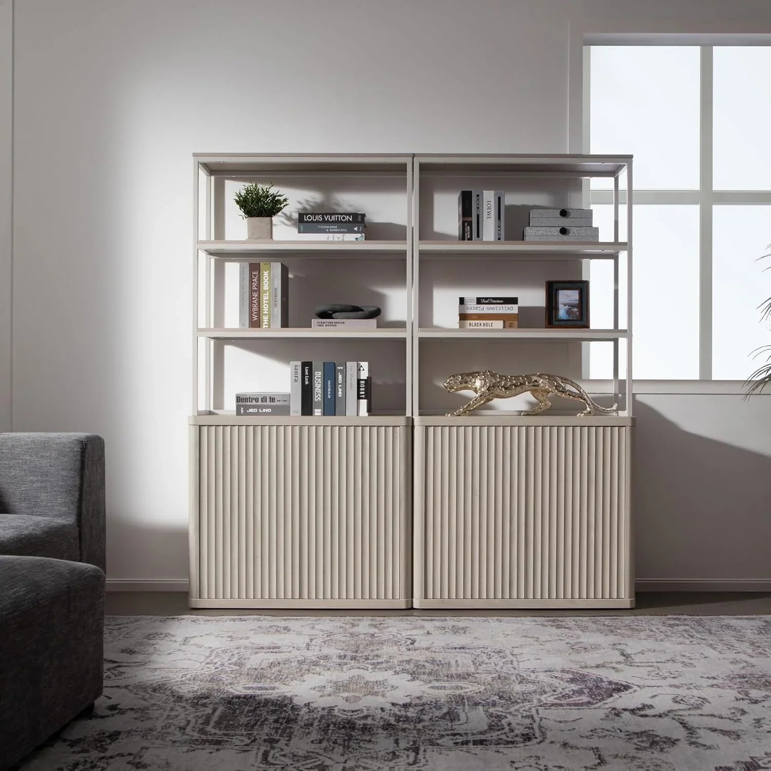 Cas 70.9Inch Bookshelf With 2 Doors