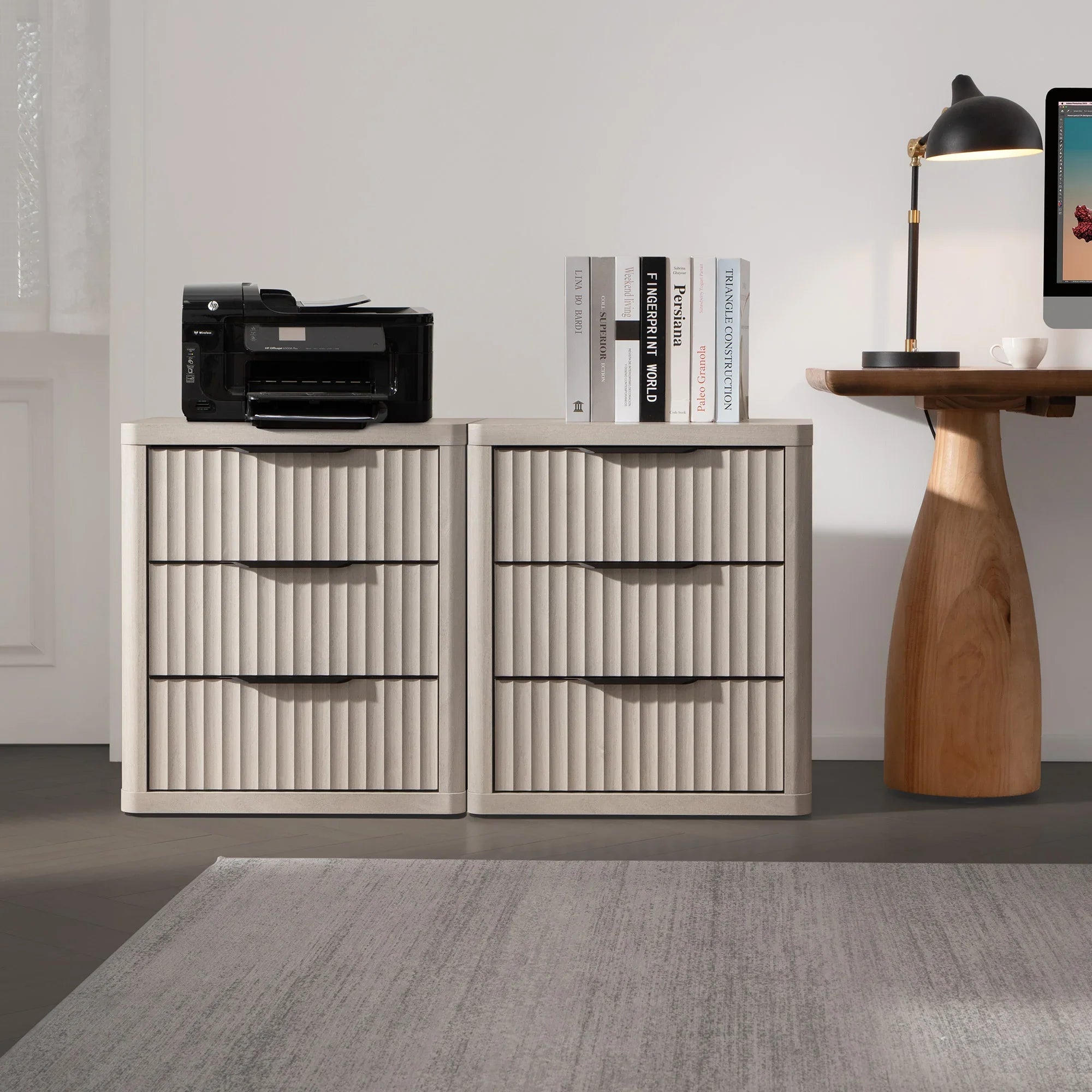 Cas 3 Drawers Nightstand (Test)
