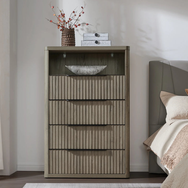 Cas Dresser with 4 Drawers