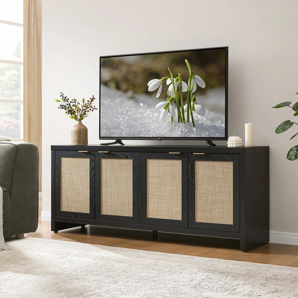 Savanna TV Stand, 4 Doors - 1 Piece - Reclaimed Caramel Oak