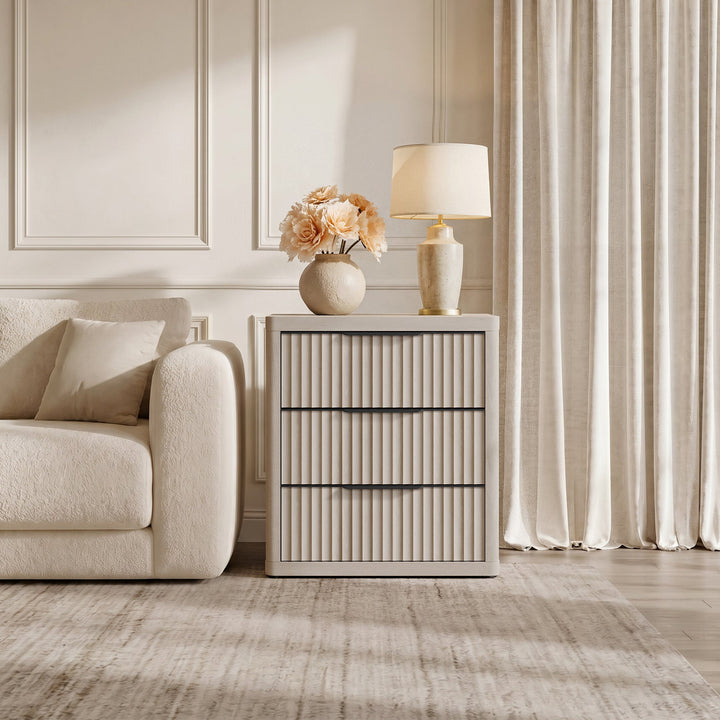 Cas 3 Drawers Dresser, Black Handle