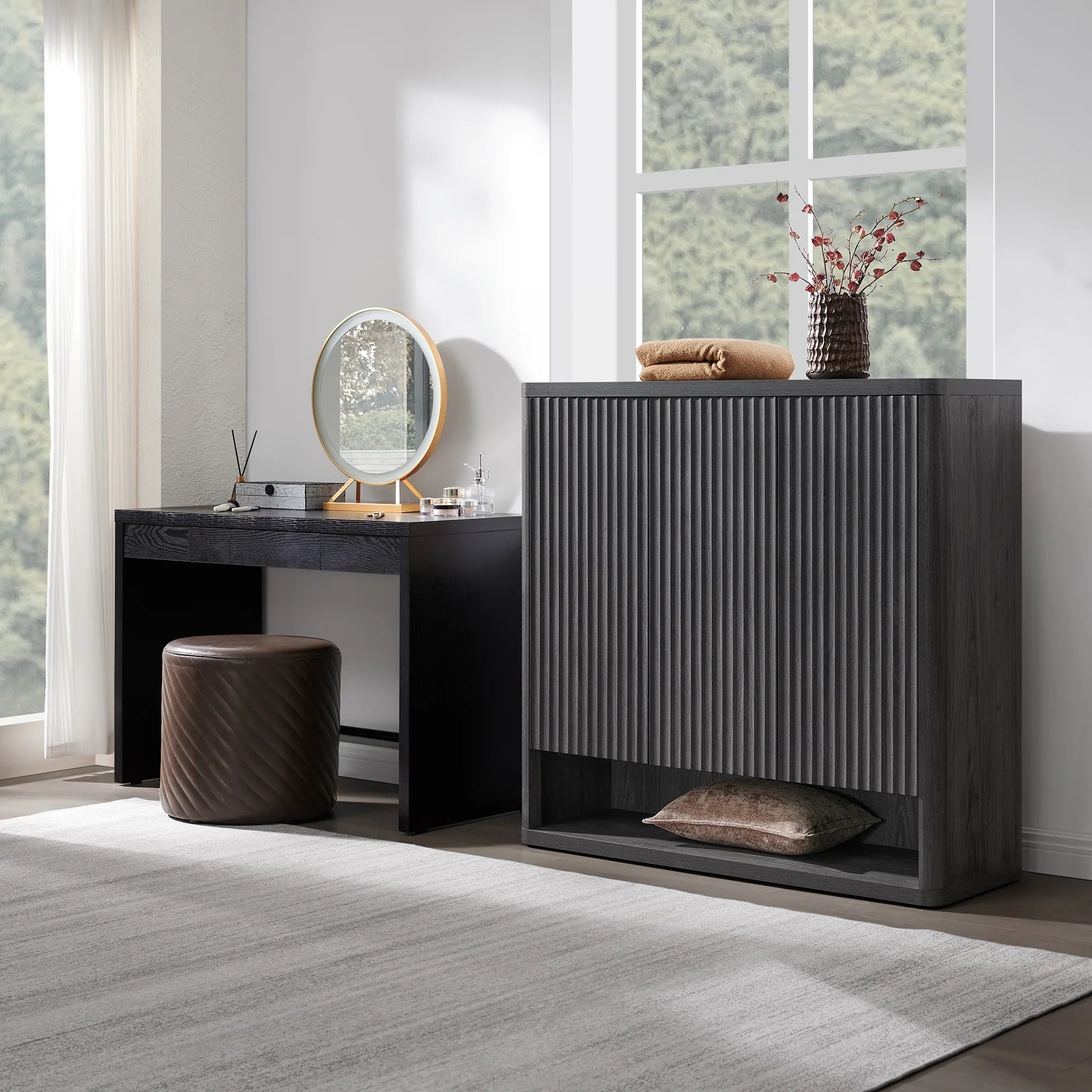 Cas Shoe Storage Cabinet with Doors