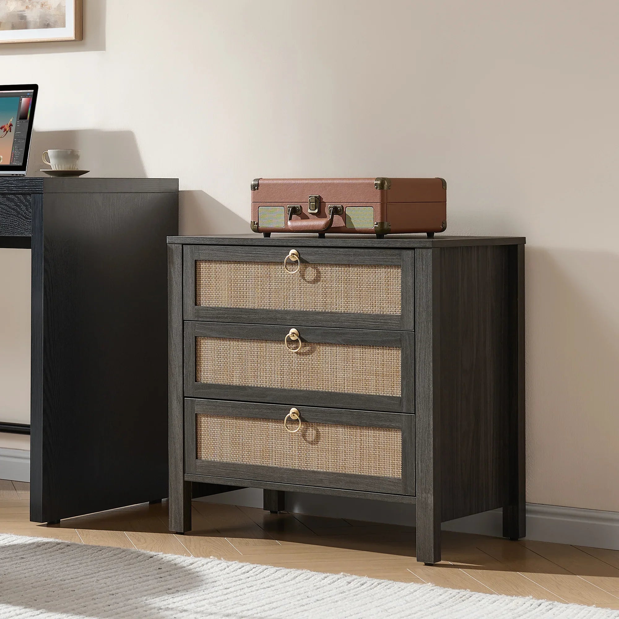 Terra Nightstand, 3 Drawers