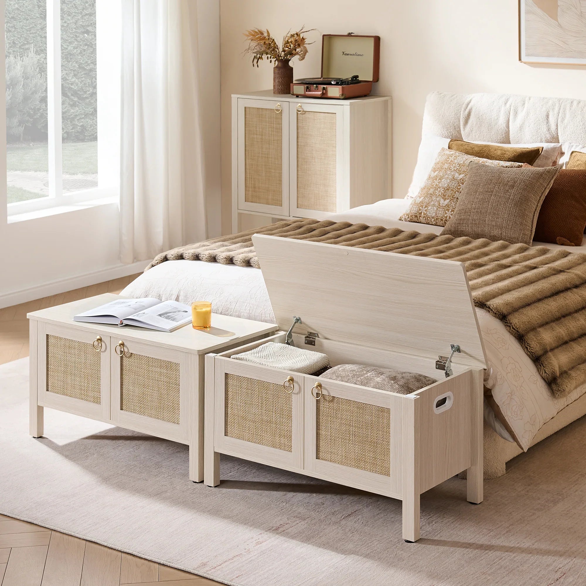 Terra Flip-Open Storage Bench