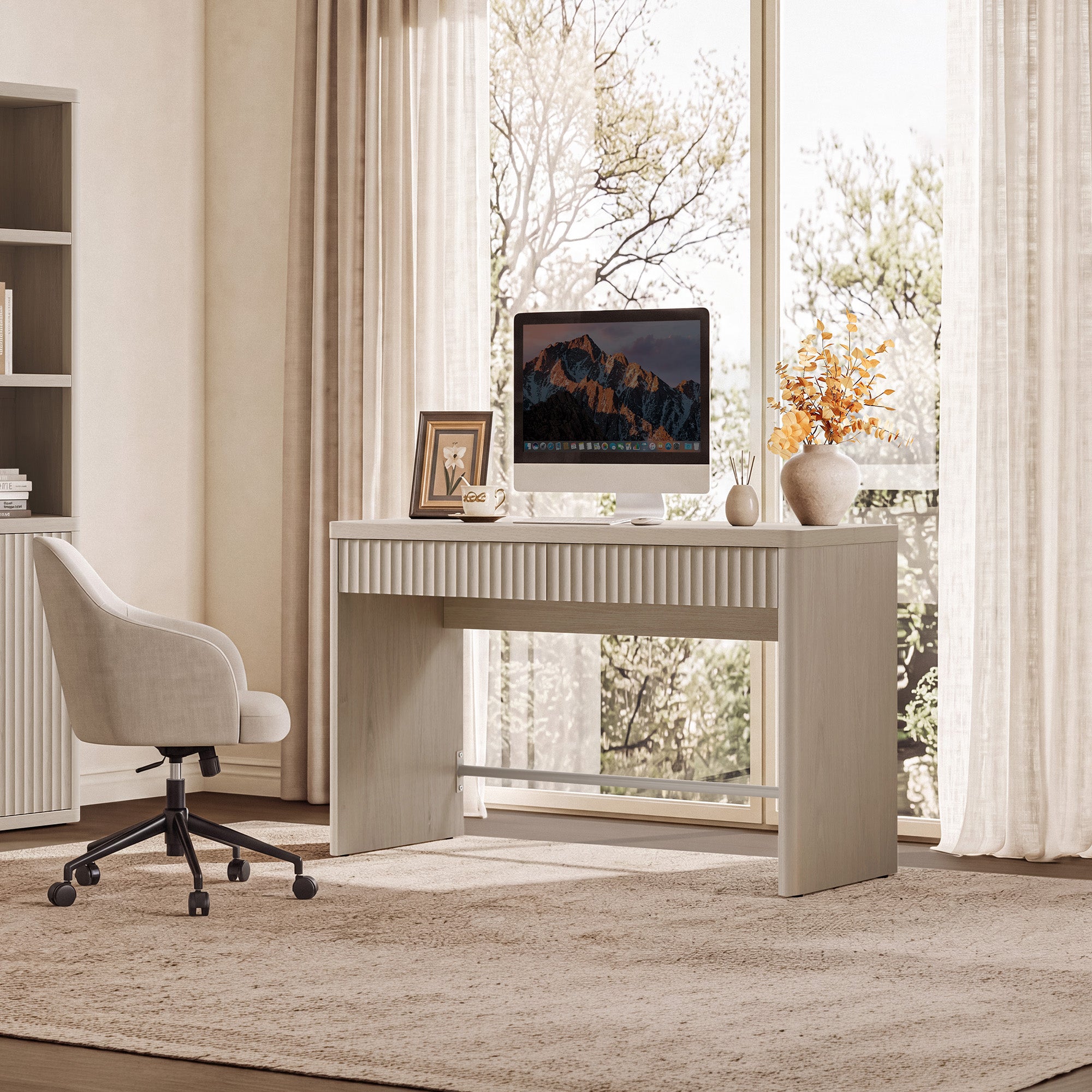Cas Computer Desk, Fluted Style