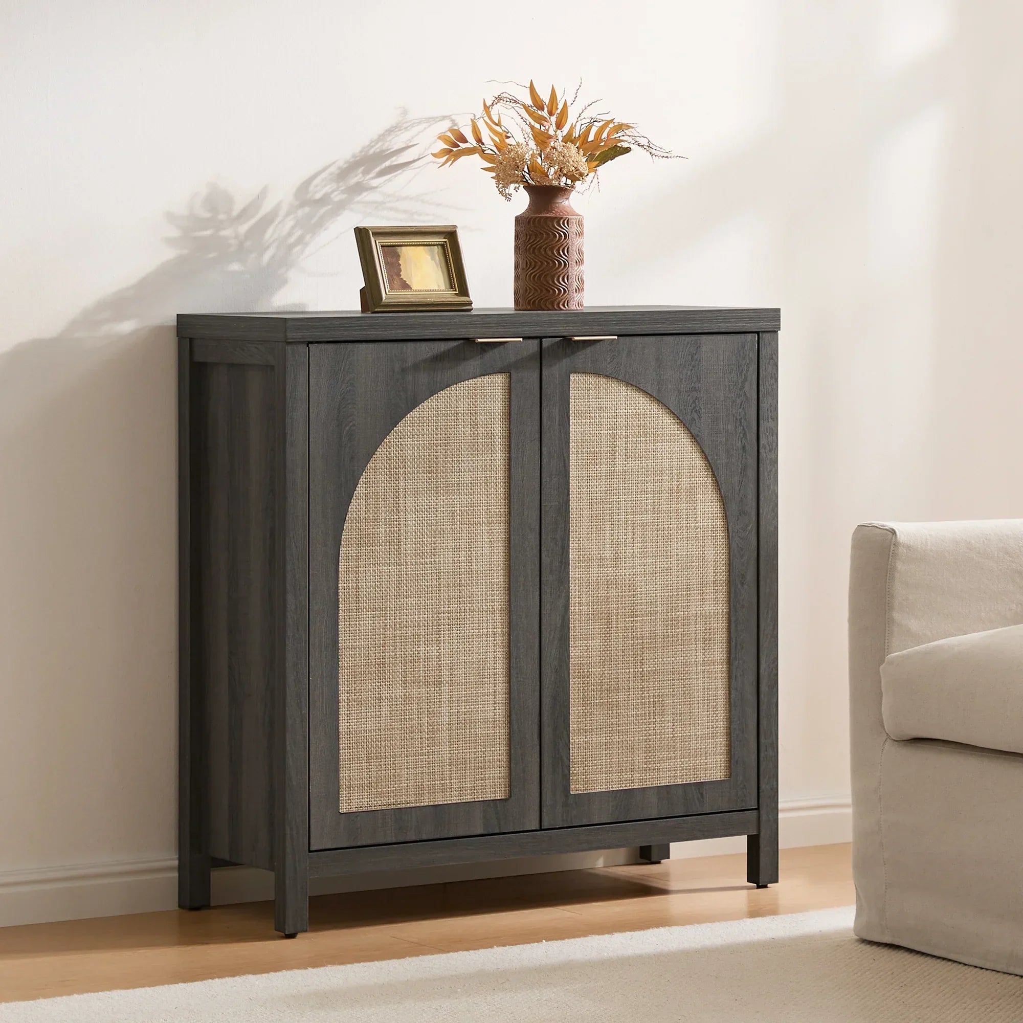 Savanna Buffet Cabinet, 2 Arched Doors