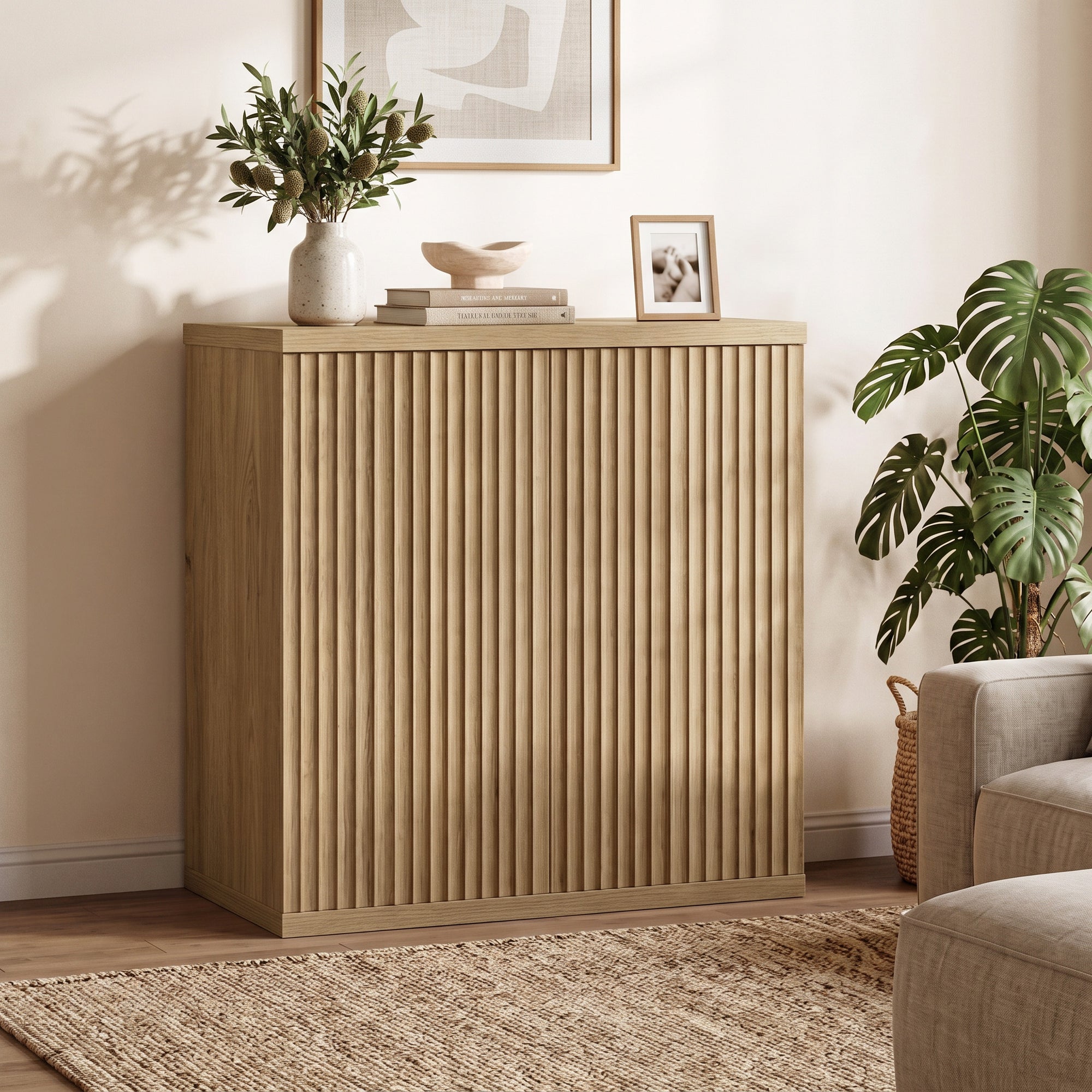 Stria Sideboard with 2 Doors, Fluted Style