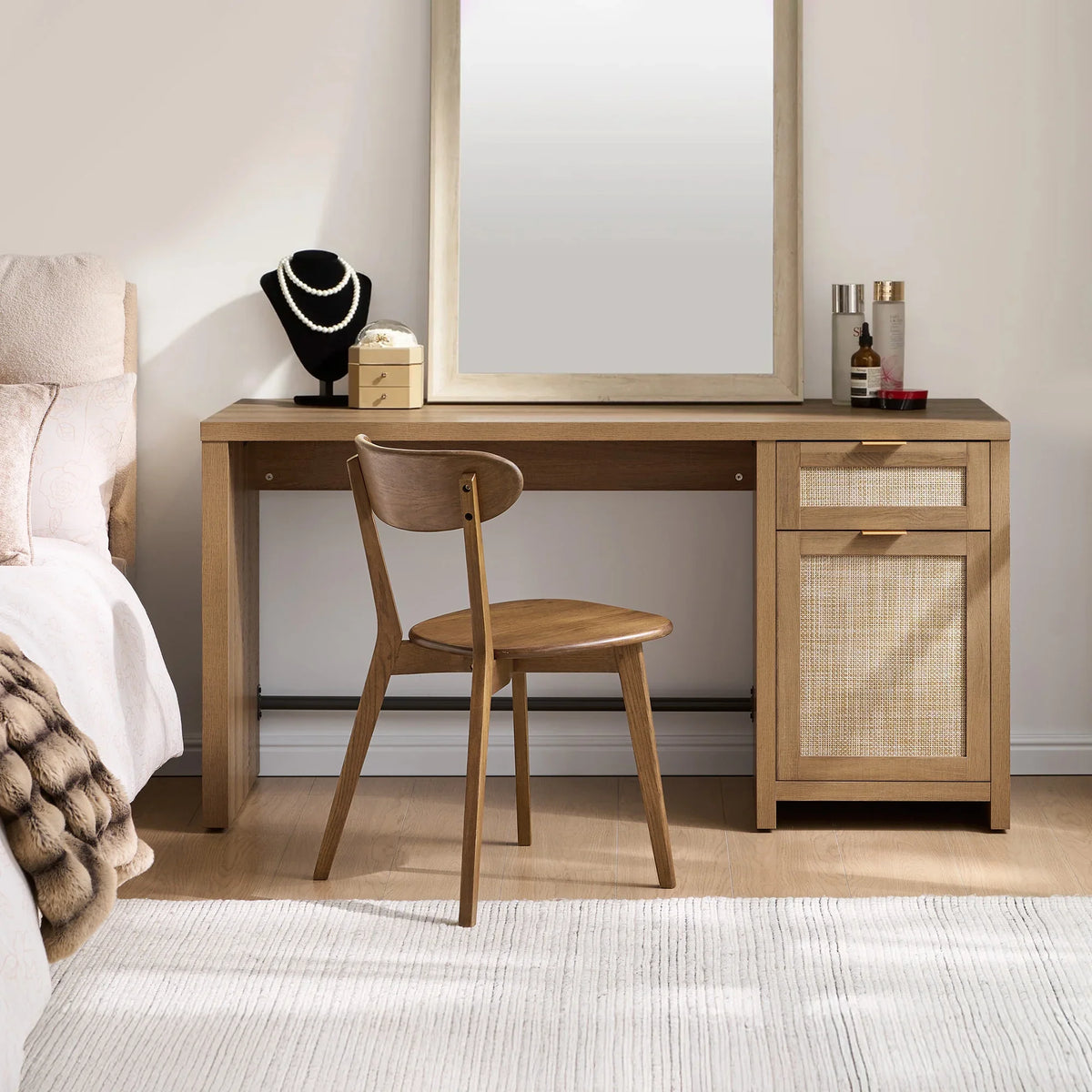Savanna Vanity Desk with Door