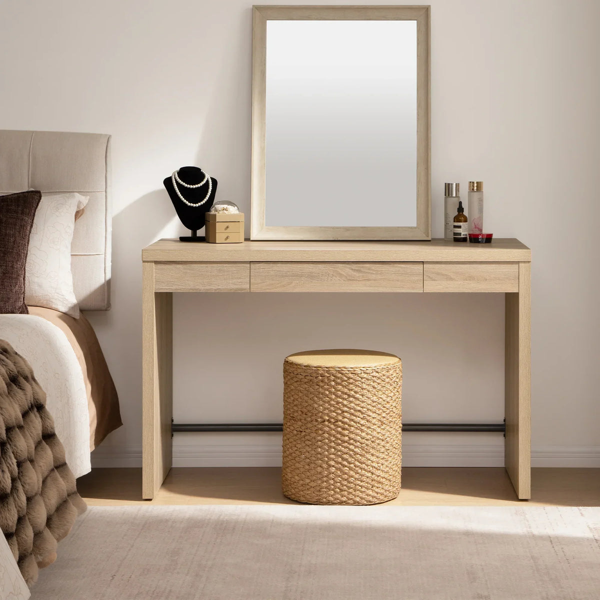 Savanna Vanity Table with Drawer