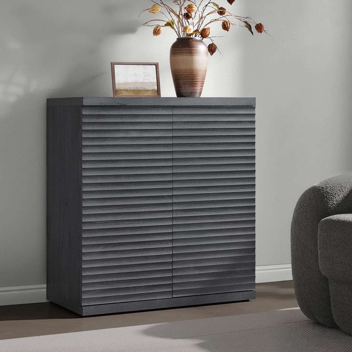 Stria Sideboard with 2 Doors