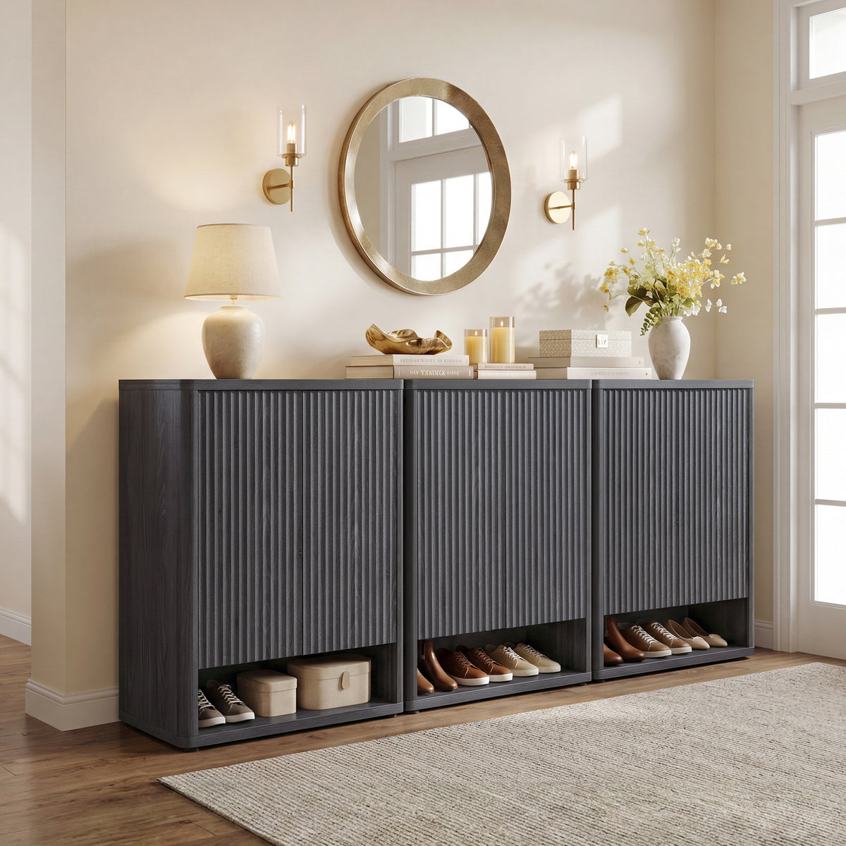 Cas Shoe Cabinet with Doors
