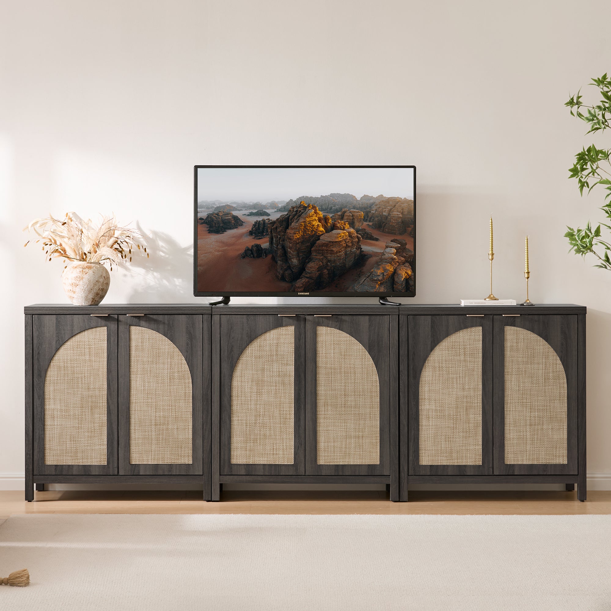 Savanna Cabinet with Arched Doors