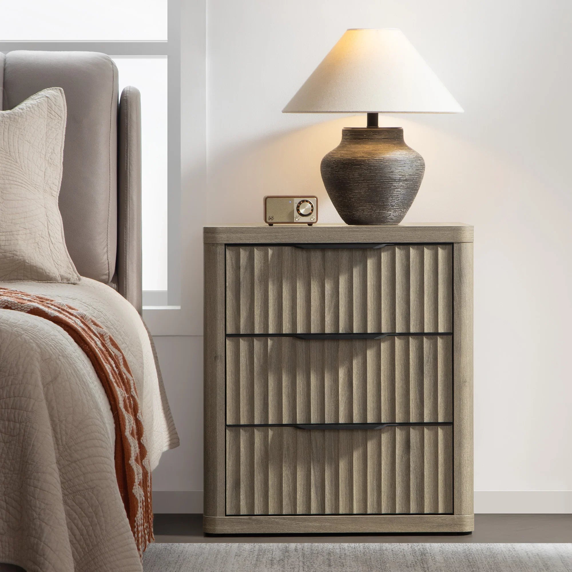 Cas 6 Drawers Dresser and 1 Drawer Nightstands Set