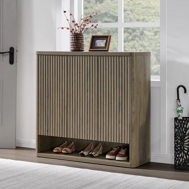 Cas Shoe Storage Cabinet with Doors