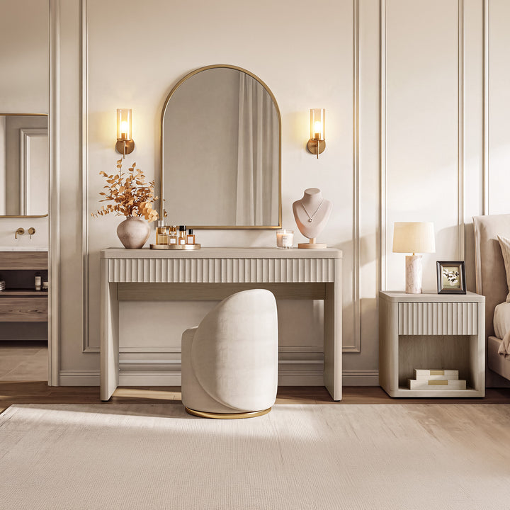 Cas Computer Desk, Fluted Style