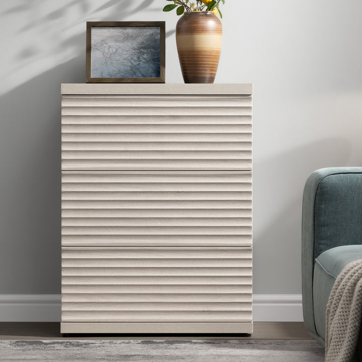 Stria Chest of 9 Drawers and Nightstands Set