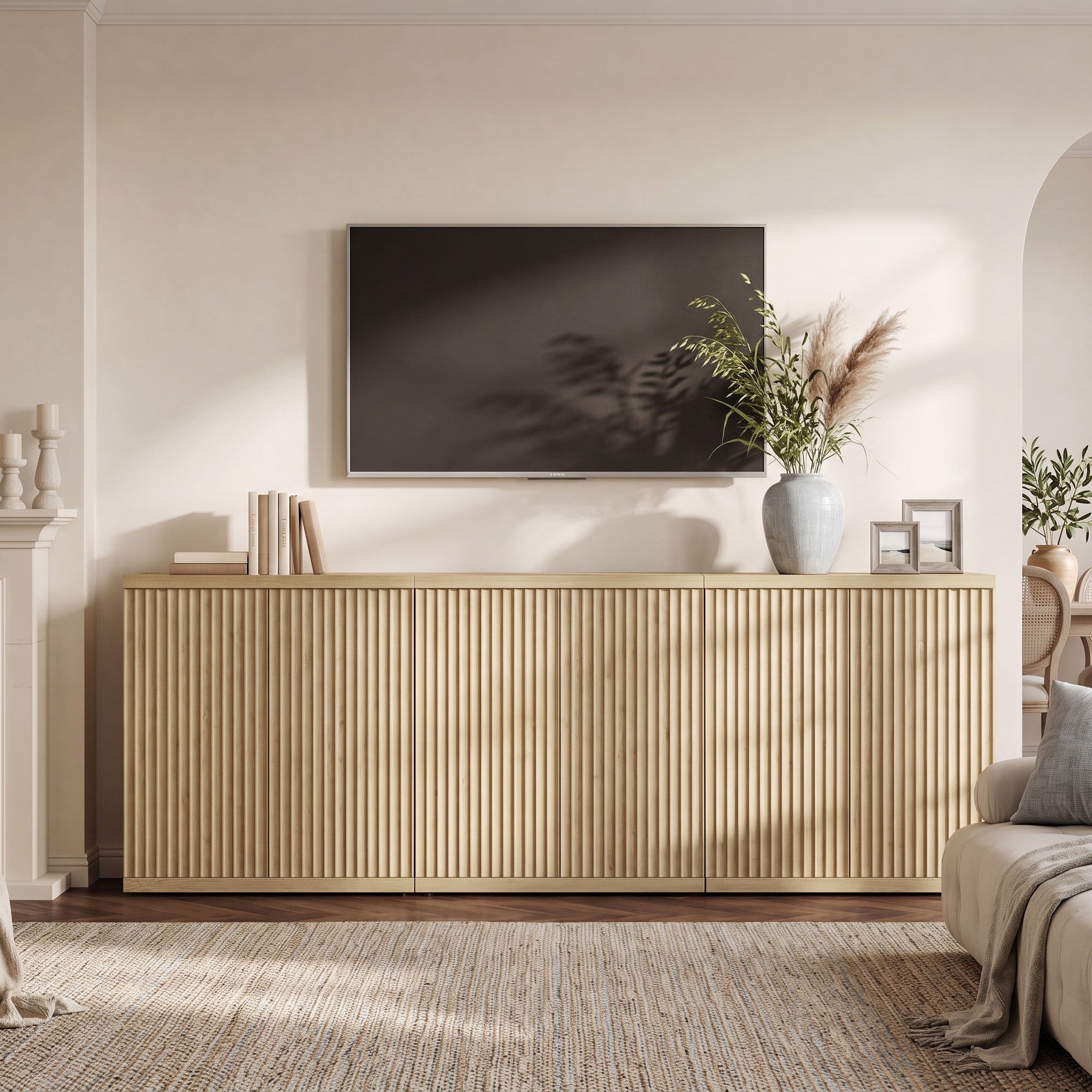 Stria Sideboard with 2 Doors, Fluted Style
