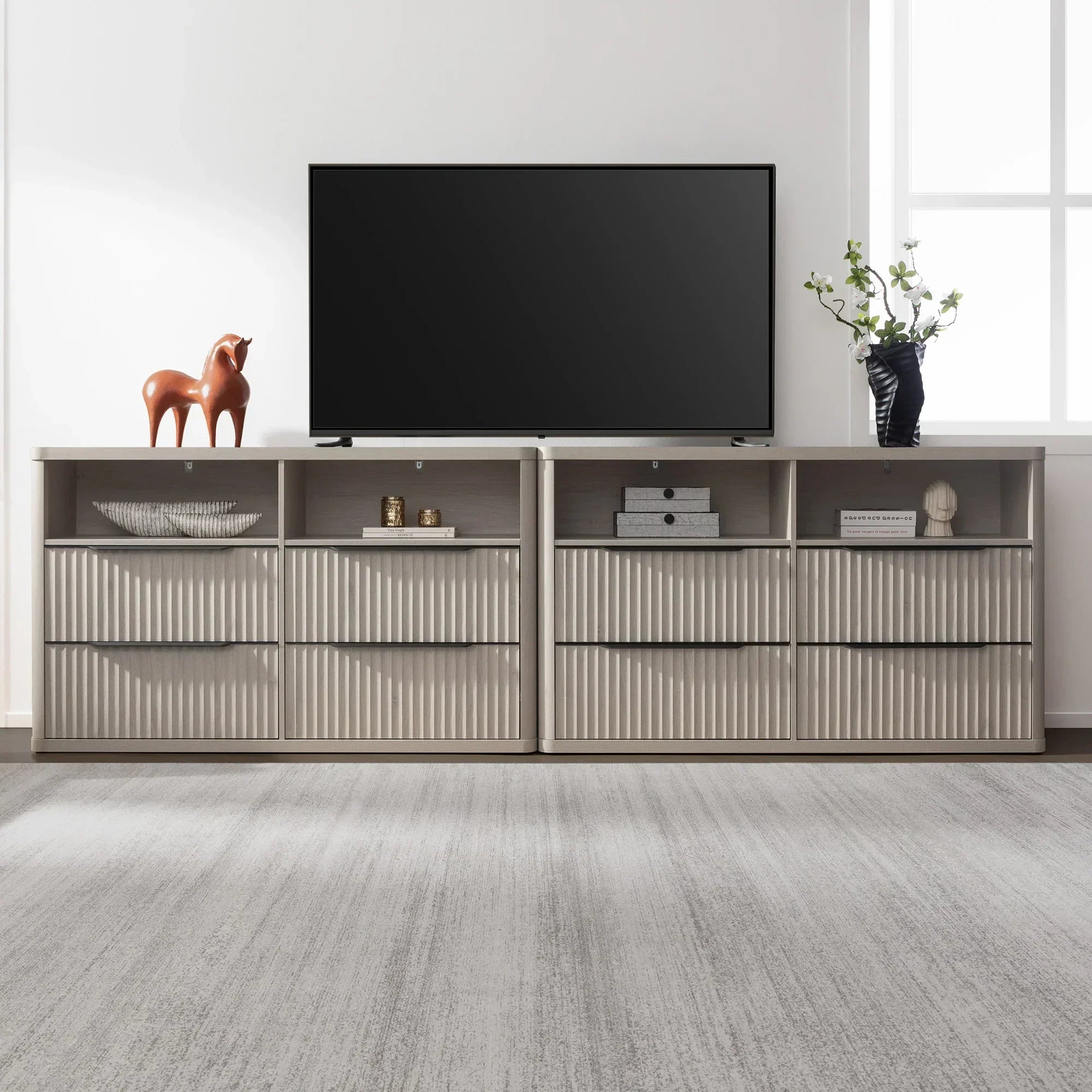 Cas 4 Drawer dresser with Open Shelf