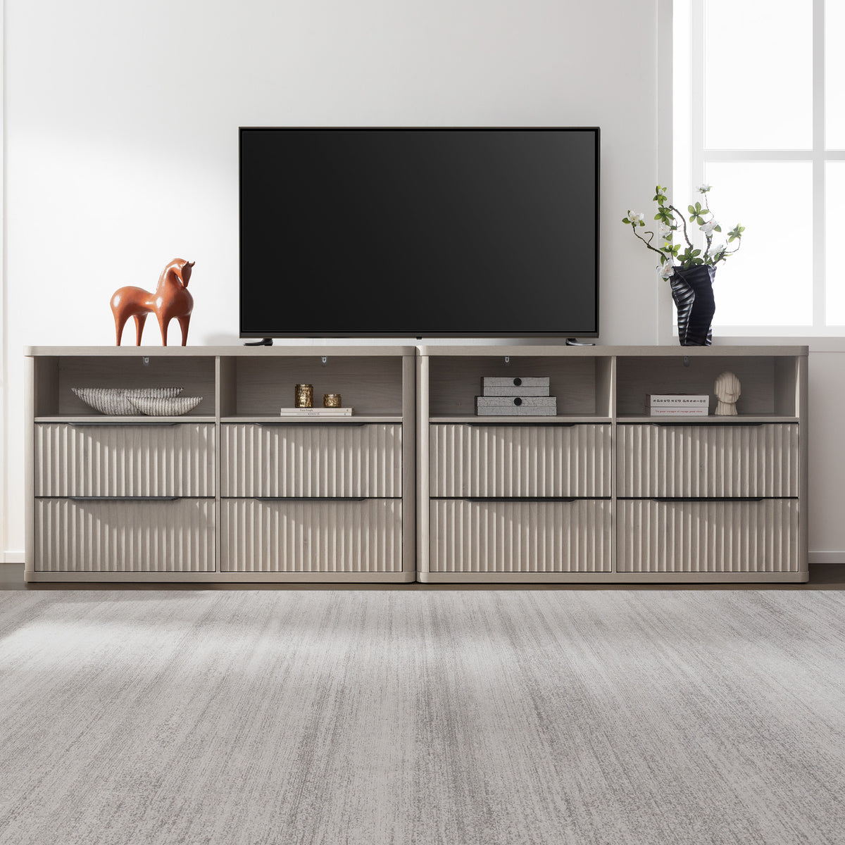 Cas 4 Drawer dresser with Open Shelf