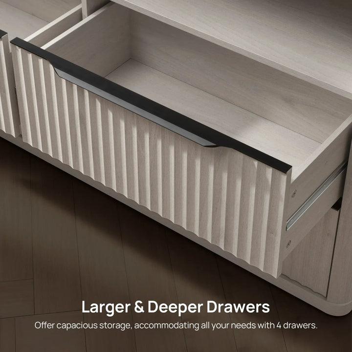 Cas 4 Drawer dresser with Open Shelf