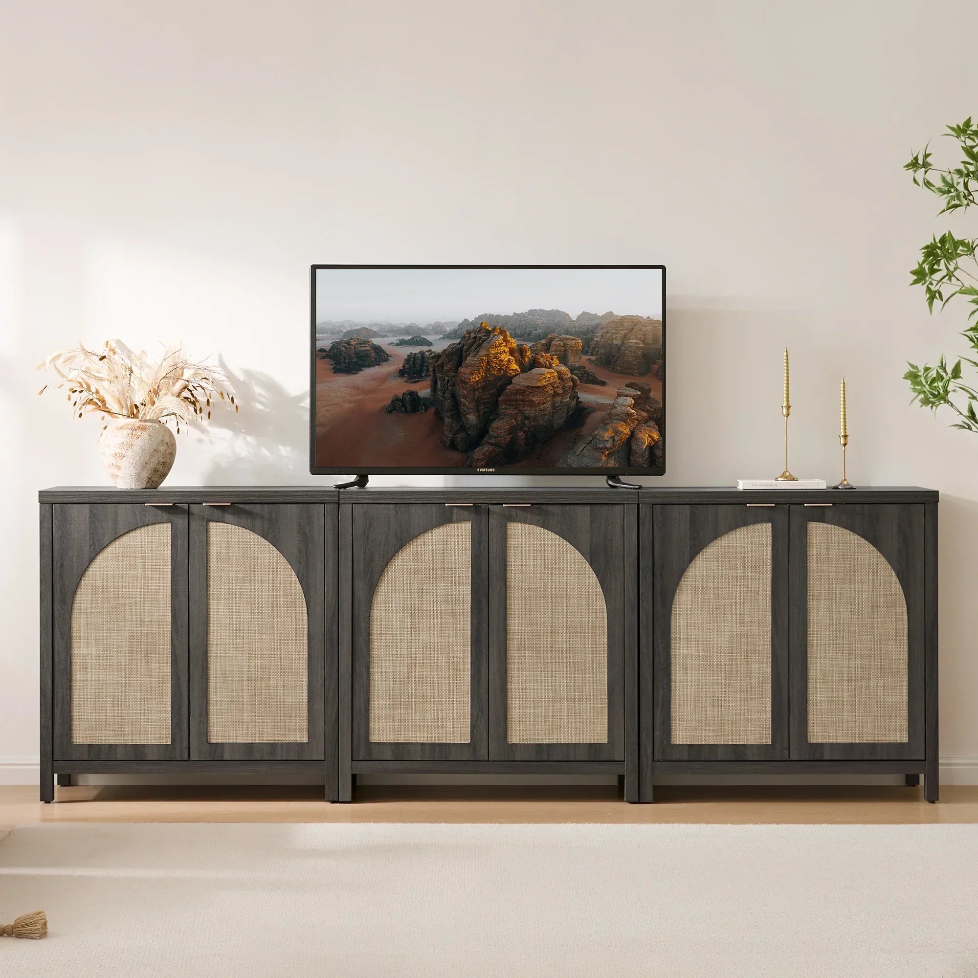 Savanna Buffet Cabinet, 2 Arched Doors
