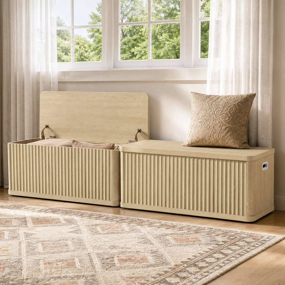Cas Storage Shoe Bench with Flip-Top Lid
