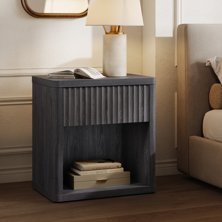 Stria Dresser and Night Tables Set