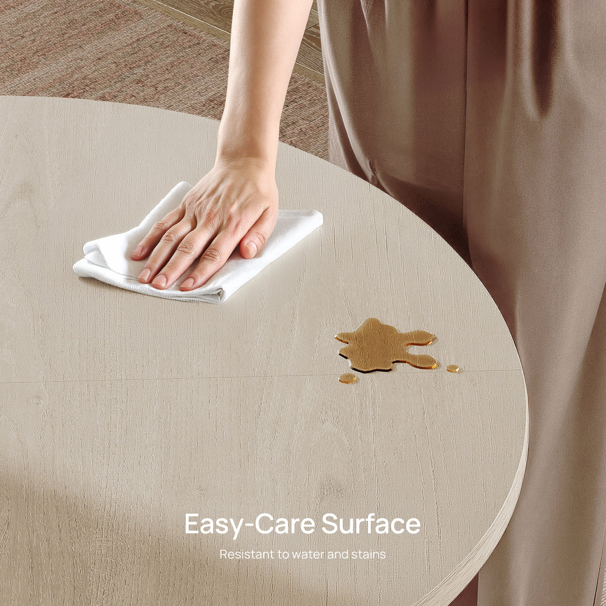 Cas Round Dining Table, for Family Dining