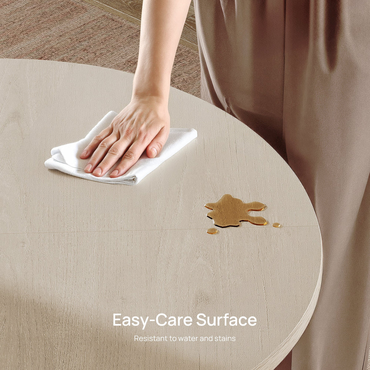 Cas Round Dining Table, for Family Dining