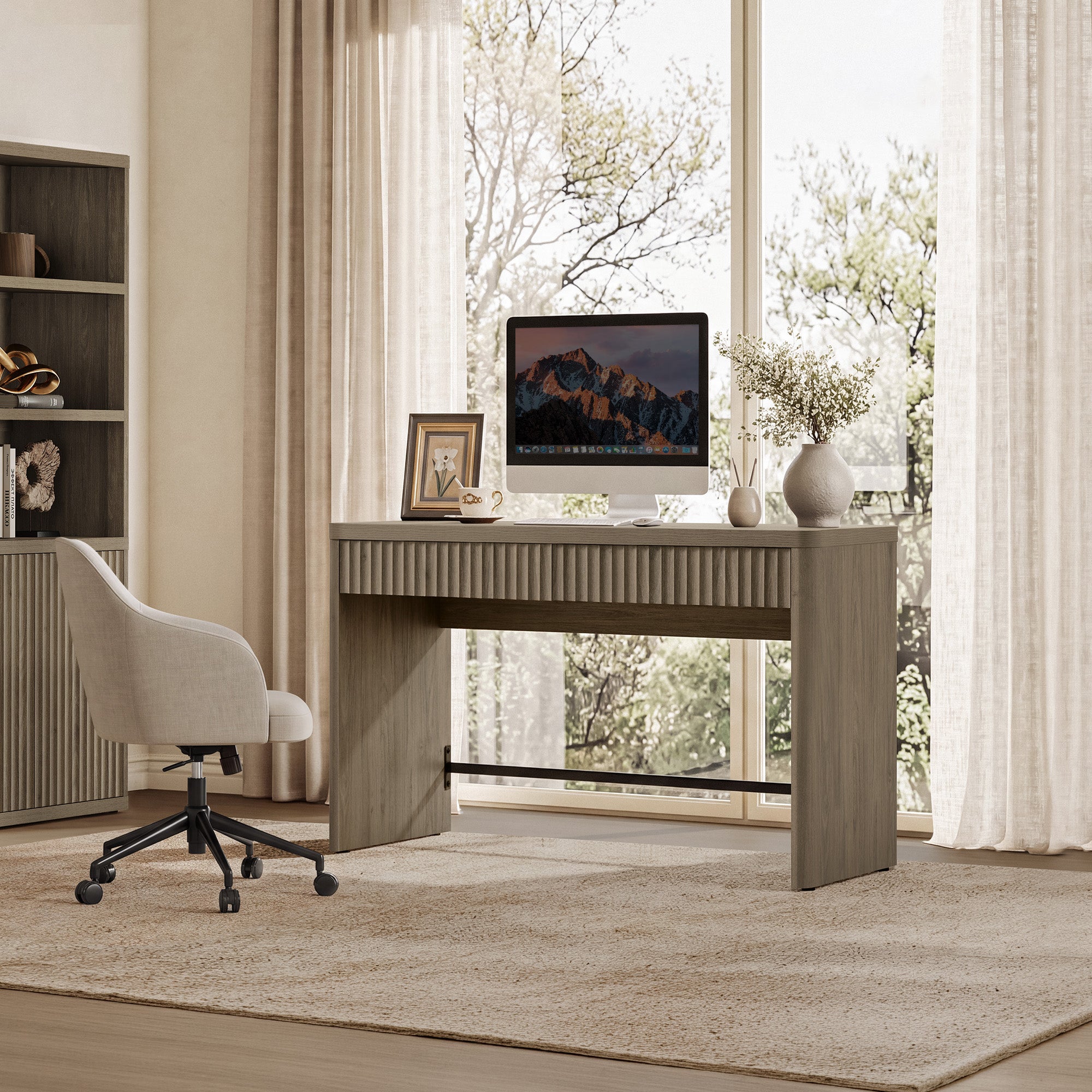 Cas Computer Desk, Fluted Style