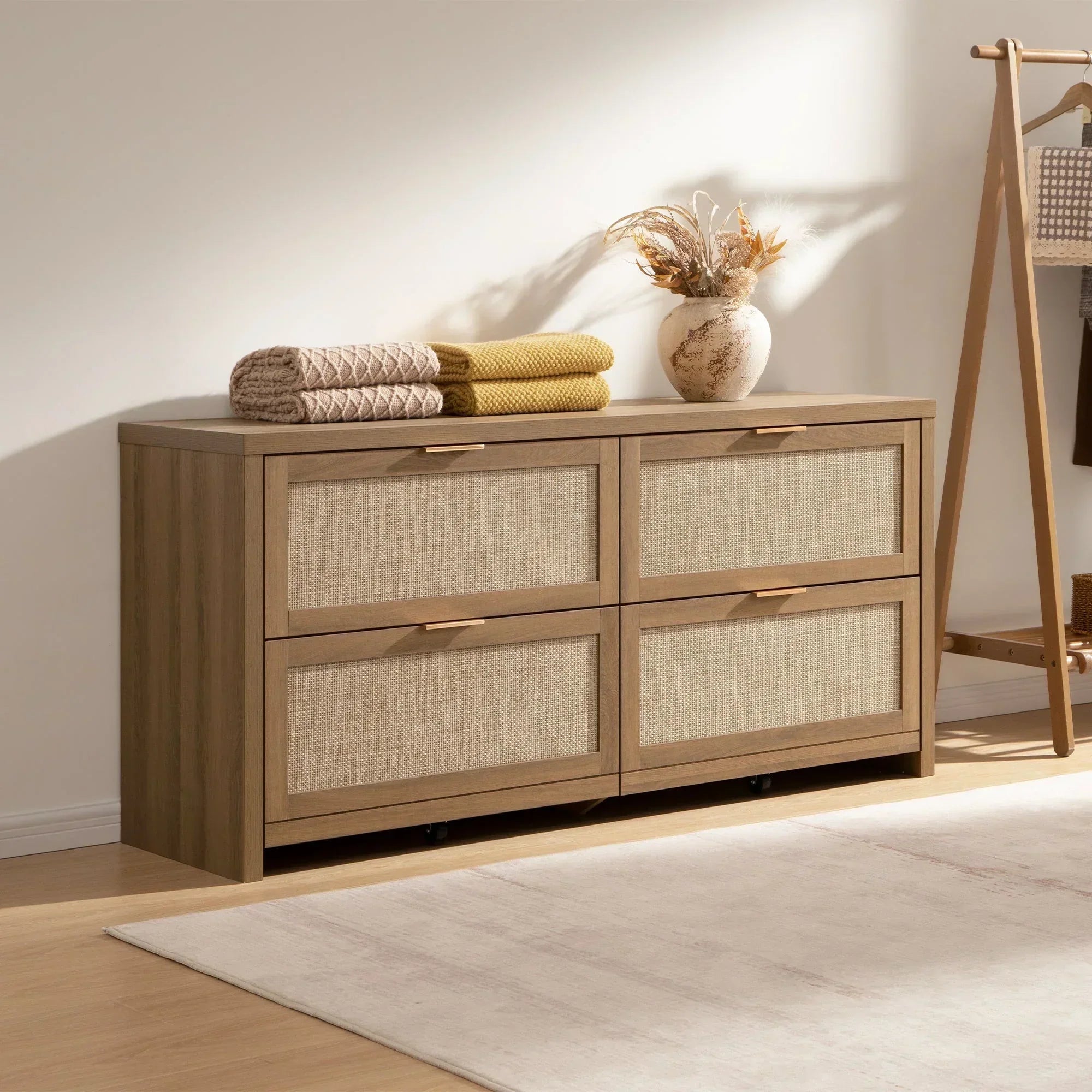 Savanna 4 Drawers Dresser, Bedroom Dresser with Drawers